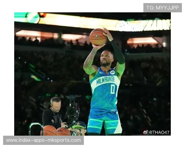 利拉德弧顶三分为开拓者锁定比赛胜果 利拉德弧顶三分为开拓者锁定比赛胜果