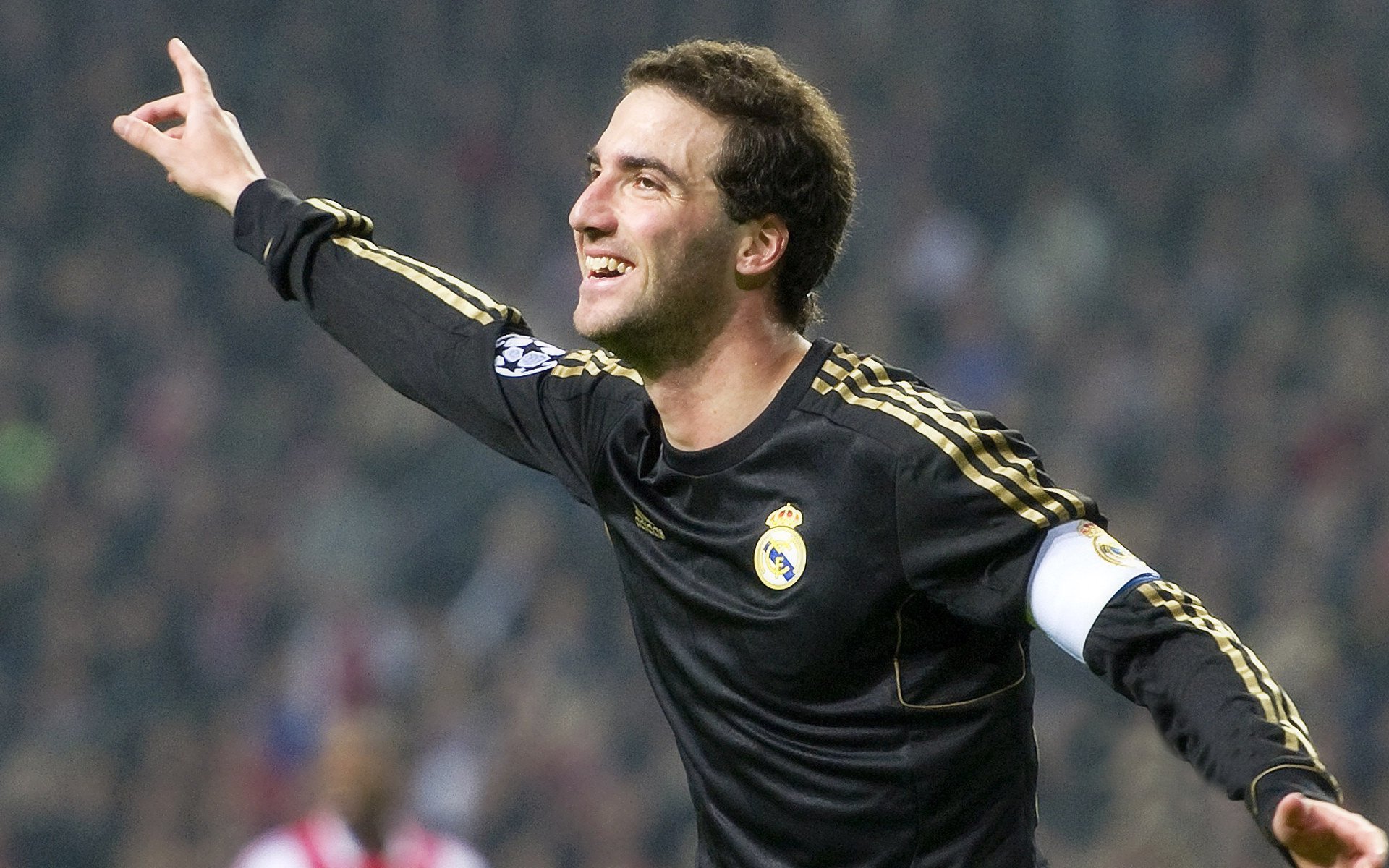 法甲的社会责任项目持续创新